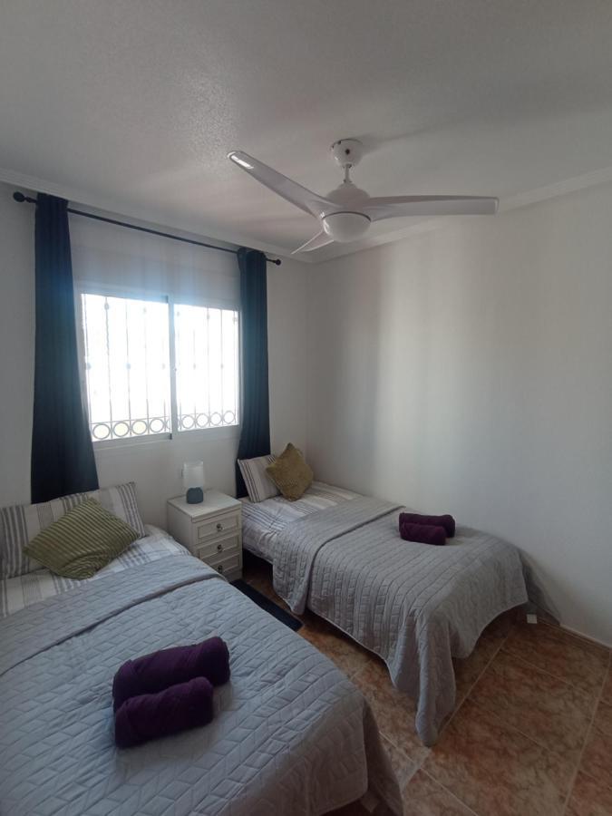 אליקאנטה Spectacular Apartment In Punta Prima מראה חיצוני תמונה
