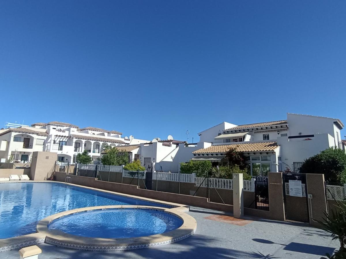אליקאנטה Spectacular Apartment In Punta Prima מראה חיצוני תמונה