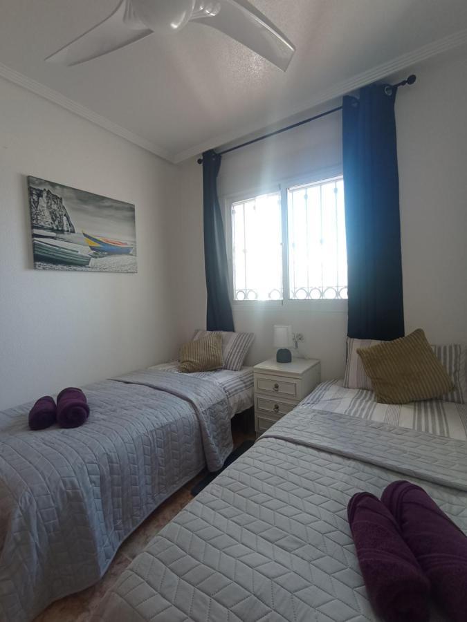 אליקאנטה Spectacular Apartment In Punta Prima מראה חיצוני תמונה